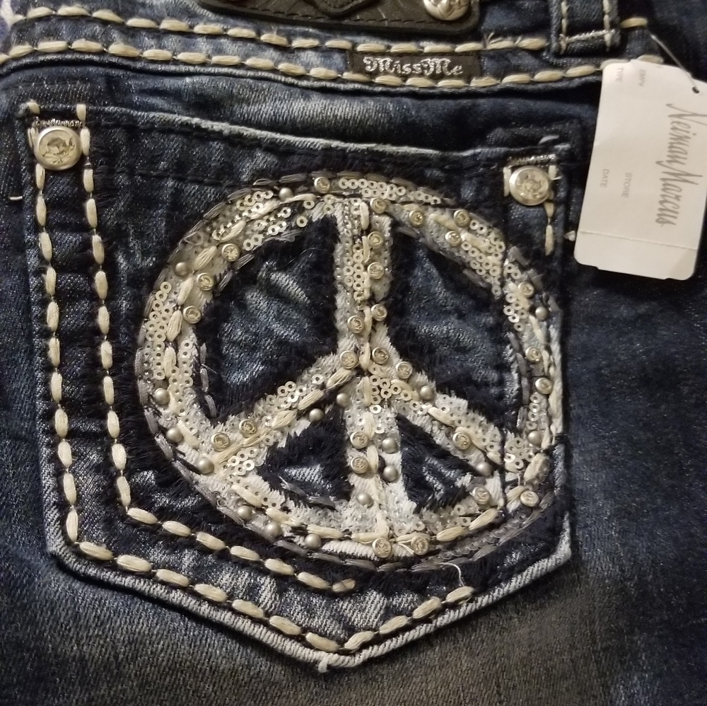 Jeans - Picture 8 of 8